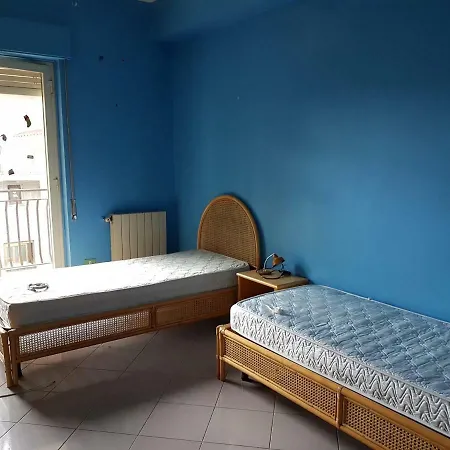 Casa Elvira E Mimmo アパート